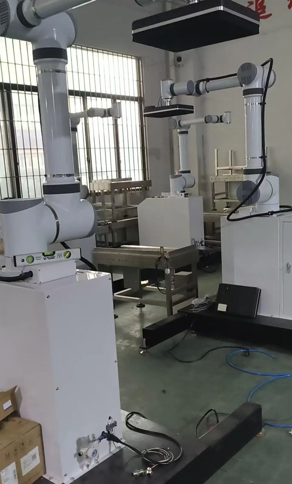 Palletizing Robots For Underpad